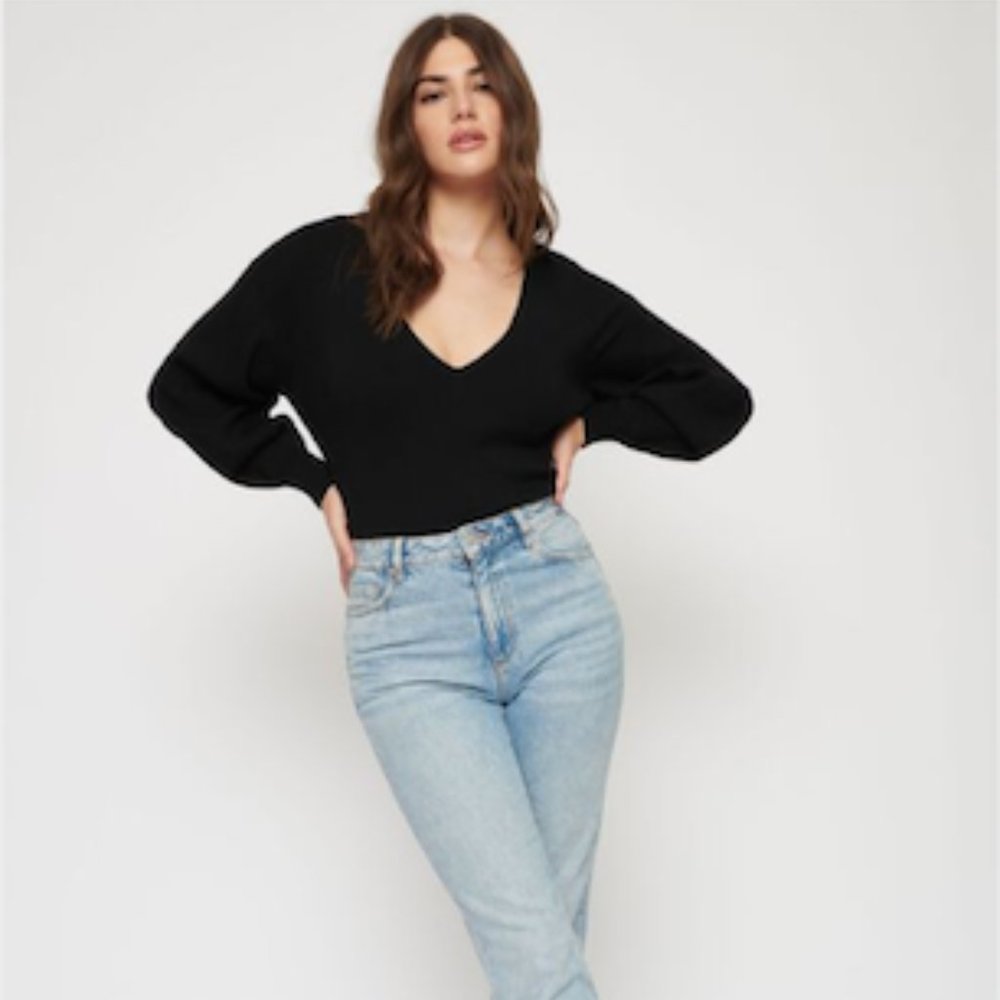 Dynamite Luca Puff Sleeve V-Neck Sweater- Jet Black (Size Large)